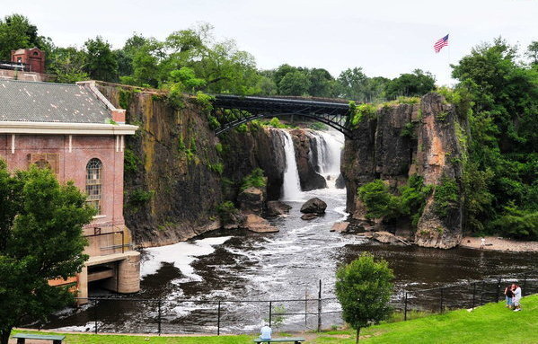 Great Paterson Falls